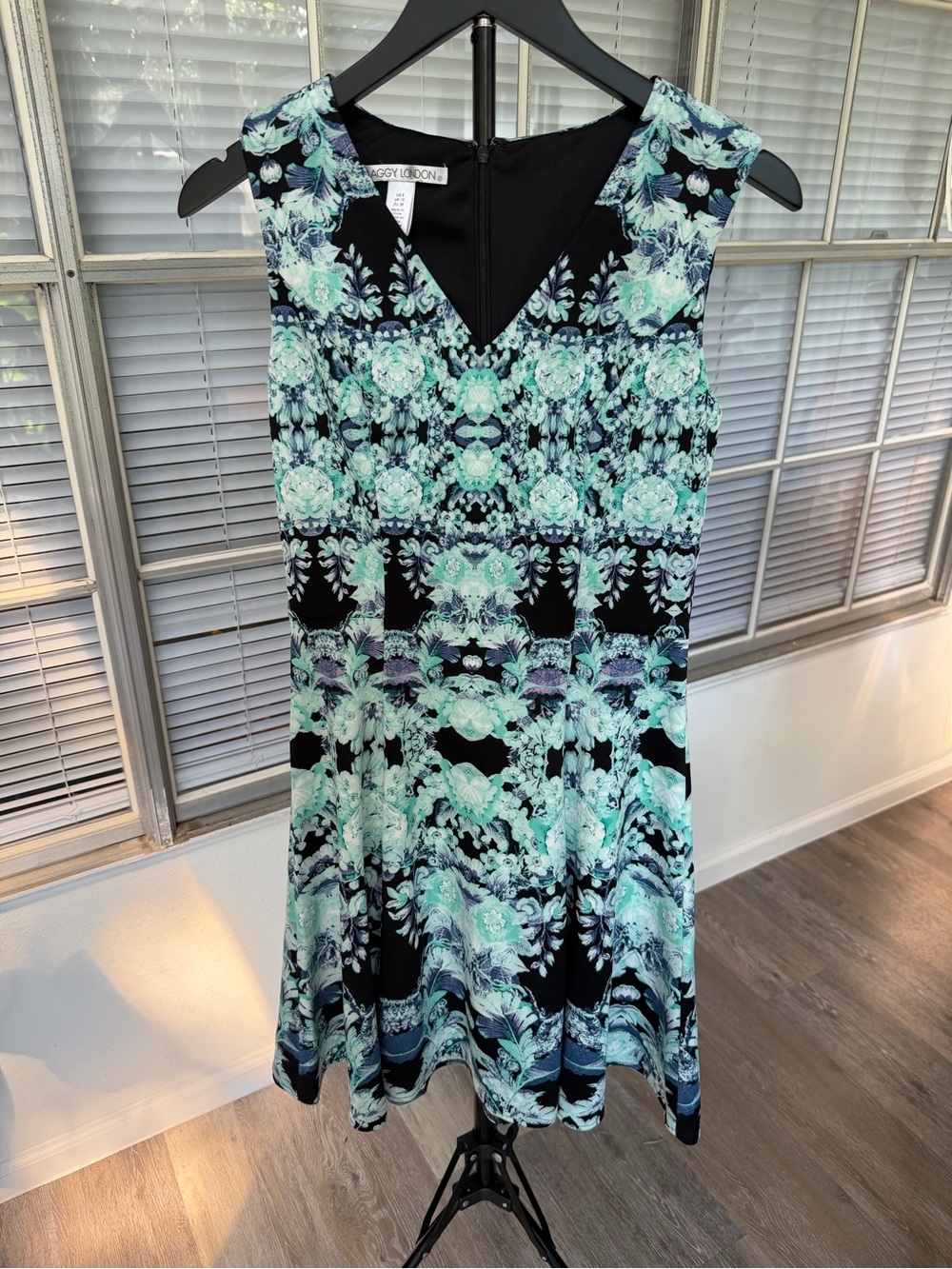 Maggy London Mint and Black Floral V-Neck A-Line Dress